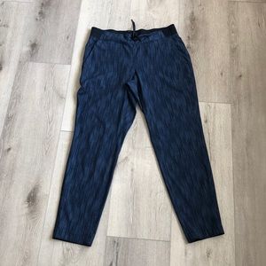 Athleta blue striped joggers